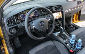 VW Golf 7 Discover Pro MIB2.5 mit 9.2´ Display